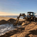 Comenzó la apertura artificial de la barra en la Laguna de Rocha
