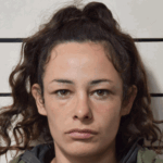 Una mujer fue detenida y condenada por daño y agravio a la autoridad
