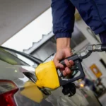 Combustibles aumentarán 7% a partir del 1 abril
