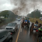 Camioneros se movilizaron contra la guía electrónica de carga y la suba de combustibles